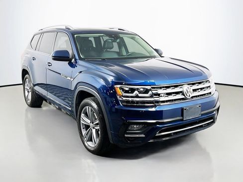 Used 2018 Volkswagen Atlas SEL w/ R-Line Package AWD/4WD image 3
