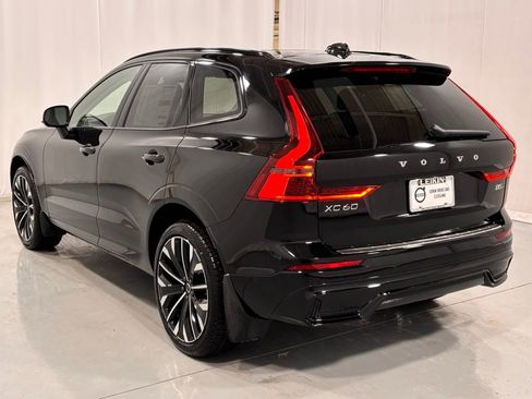 New 2026 Volvo XC60 B5 Ultra w/ Climate Package image 8
