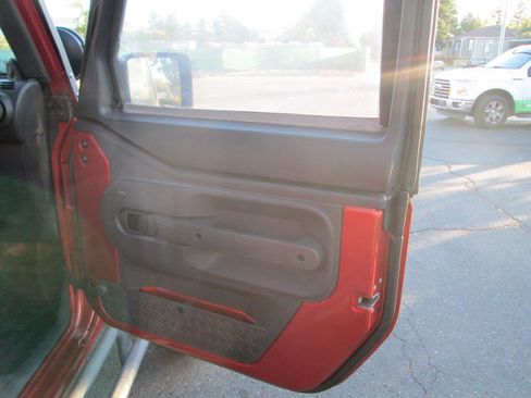 Used 2009 Jeep Wrangler Unlimited X w/ Trailer Tow Group AWD/4WD image 10