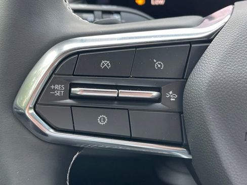 New 2025 Chevrolet Traverse LT w/ Midnight/Sport Edition image 8