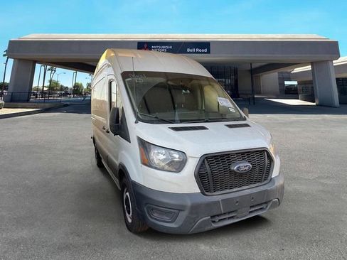 Used 2024 Ford Transit 250 148 High Roof w/ Load Area Protection Package RWD image 2
