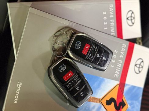 Used 2021 Toyota RAV4 XSE w/ Weather Package image 47