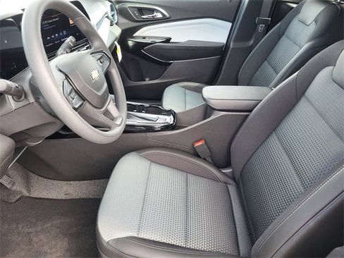 New 2026 Chevrolet Trax LT image 13