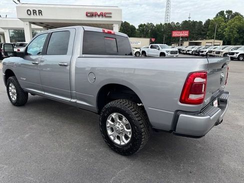 Used 2024 RAM 2500 Laramie AWD/4WD image 5