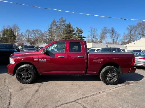 Used 2018 RAM 1500 Express w/ Express Value Package image 3