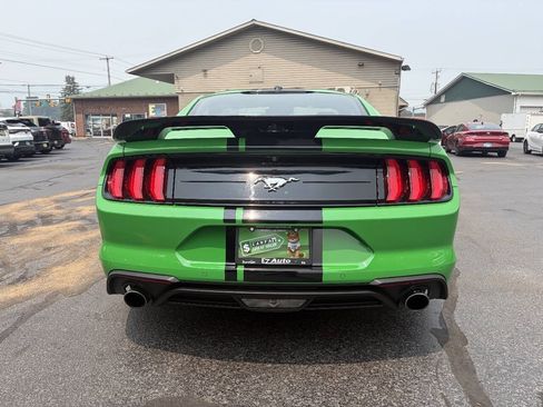Used 2019 Ford Mustang Premium w/ Equipment Group 201A RWD image 8