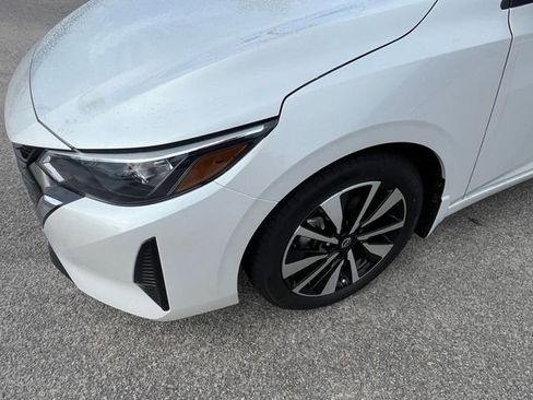 New 2025 Nissan Sentra SV w/ SV Premium Package image 7