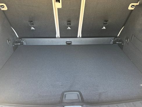 New 2025 Mercedes-Benz GLA 250 image 18