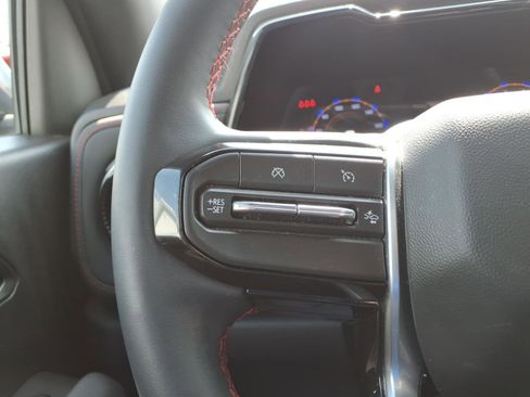 Certified 2024 Chevrolet Colorado Z71 w/ Z71 Convenience Package 2 image 30