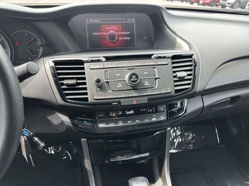 Used 2017 Honda Accord Sport Special Edition image 16