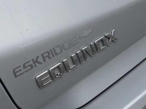 Used 2022 Chevrolet Equinox LS w/ LPO, Floor Liner Package image 12