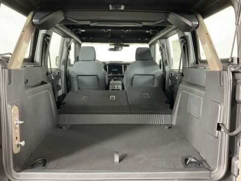 New 2025 Ford Bronco 4-Door w/ Sasquatch Package AWD/4WD image 28