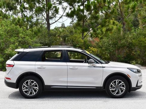 Used 2023 Lincoln Corsair FWD w/ Equipment Group 101A image 36