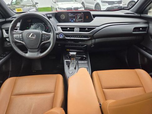 Used 2021 Lexus UX 250h w/ Premium Package AWD/4WD image 12