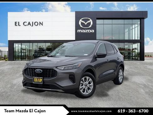 Used 2023 Ford Escape Active AWD/4WD image 1