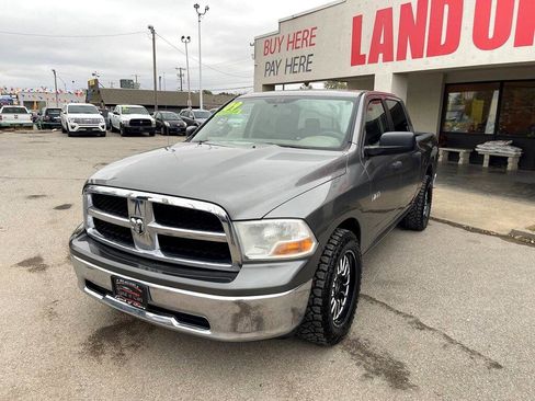 Used 2009 Dodge Ram 1500 Truck SLT image 3