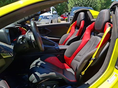 Used 2023 Chevrolet Corvette Stingray Premium Conv w/ Z51 Performance Package RWD image 14