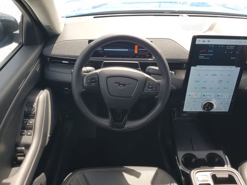 New 2025 Ford Mustang Mach-E Premium image 15