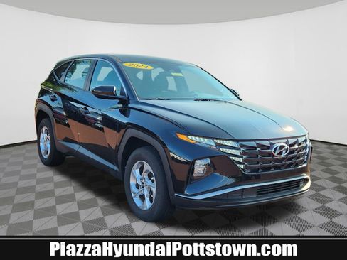 Certified 2024 Hyundai Tucson SE AWD/4WD image 1