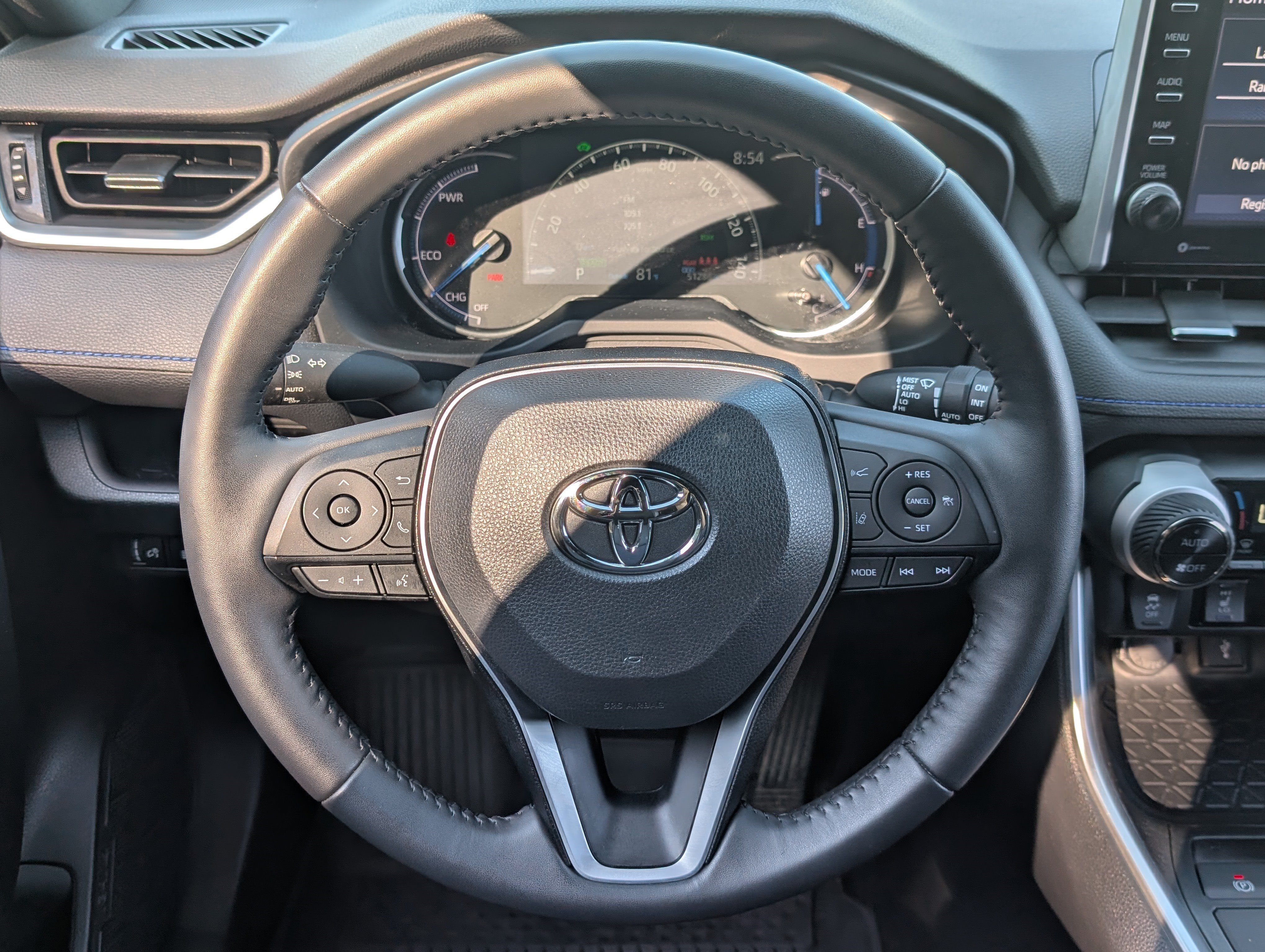 Used 2022 Toyota RAV4 XSE w/ XSE Grade Weather Package AWD/4WD image 24