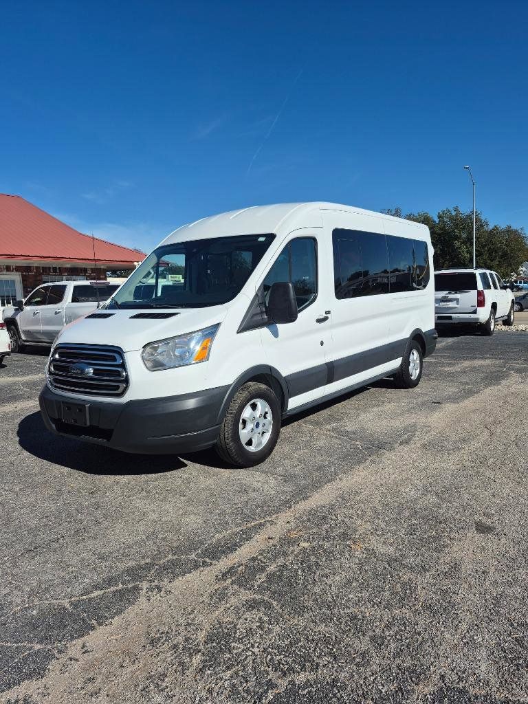 Used 2018 Ford Transit 350 XLT RWD image 1