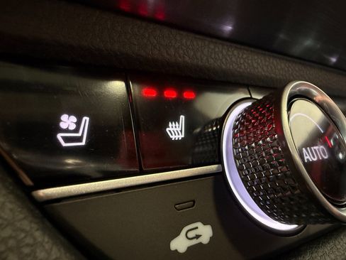 Used 2025 Acura ADX A-Spec image 25