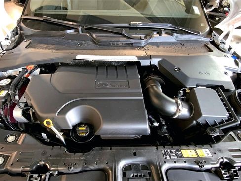 New 2026 Land Rover Range Rover Evoque Dynamic SE image 16