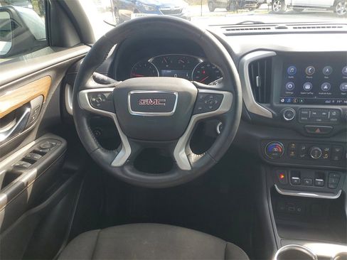Used 2018 GMC Terrain SLE w/ Driver Convenience Package image 15