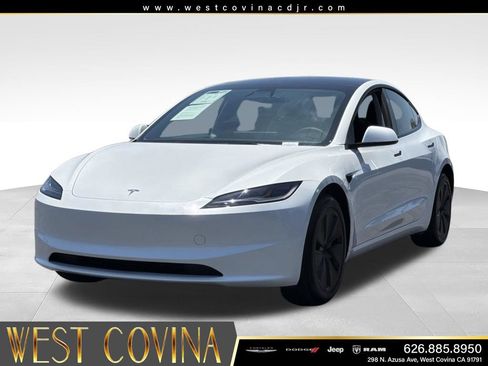 Used 2025 Tesla Model 3 Long Range RWD image 4