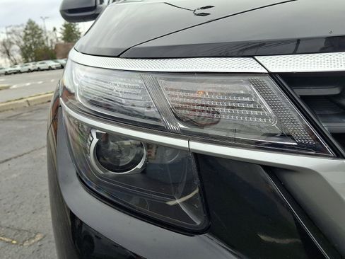 Used 2023 Kia Seltos LX image 9