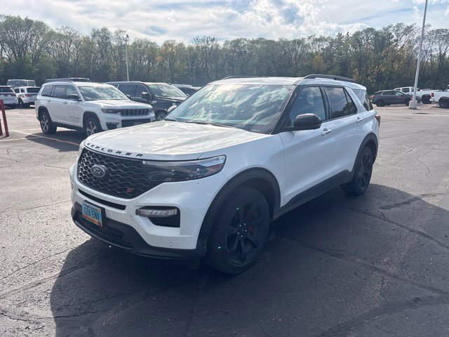 Used 2022 Ford Explorer ST w/ Equipment Group 401A AWD/4WD image 3