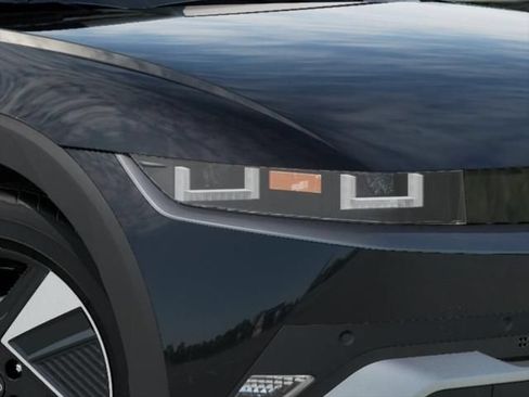 New 2026 Hyundai Ioniq 5 SE RWD image 9