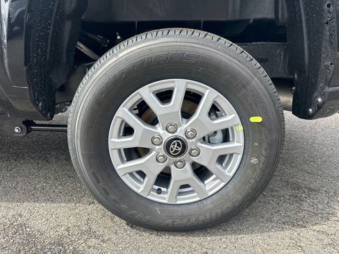 New 2026 Toyota Tacoma SR5 image 8
