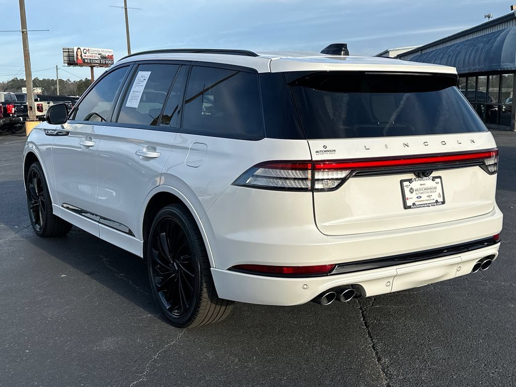 Used 2025 Lincoln Aviator Reserve w/ Equipment Group 201A AWD/4WD image 5