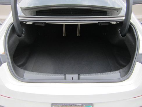 Used 2020 Mercedes-Benz CLA 250 image 12