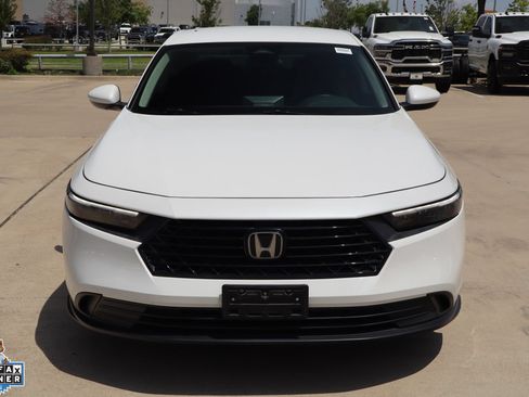 Used 2024 Honda Accord LX image 9