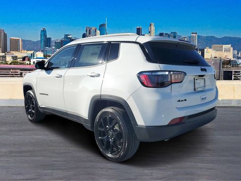 New 2026 Jeep Compass Latitude image 5