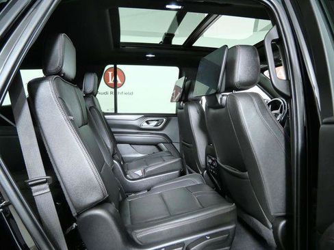 Used 2022 Chevrolet Tahoe RST w/ Sport Performance Package AWD/4WD image 14