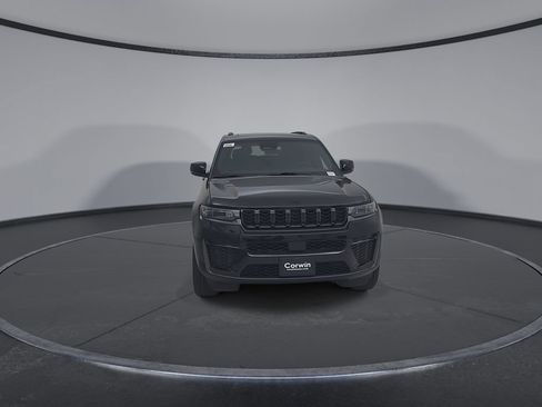 New 2026 Jeep Grand Cherokee L 4WD image 5