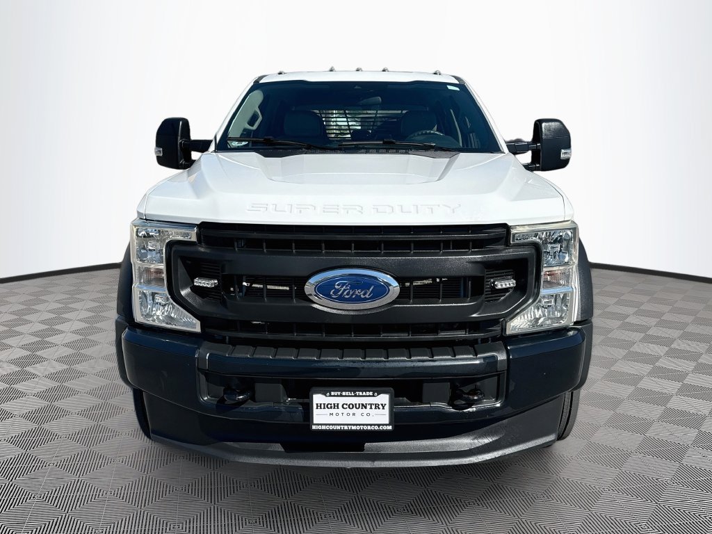 Used 2022 Ford F550 4x4 Crew Cab Super Duty w/ Power Equipment Group image 2