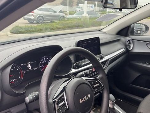 Used 2024 Kia Forte LXS image 13