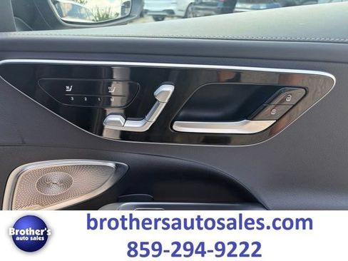Used 2025 Mercedes-Benz C 300 Sedan image 39
