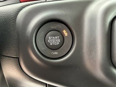 Used 2021 Jeep Wrangler Unlimited Rubicon image 30