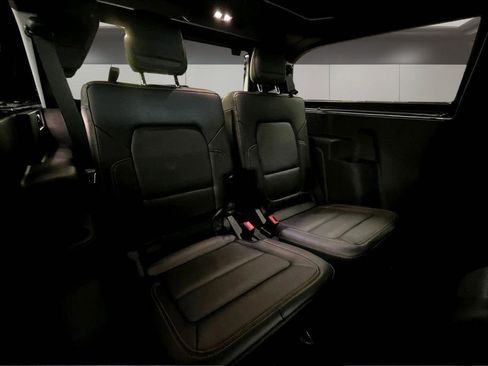 Used 2024 Ford Bronco Badlands AWD/4WD image 25