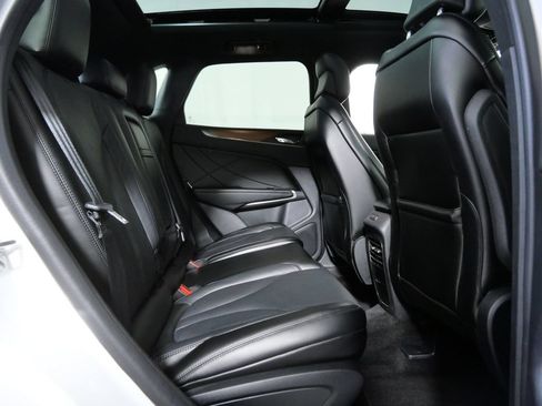 Used 2018 Lincoln MKC Reserve w/ MKC Technology Package AWD/4WD image 13