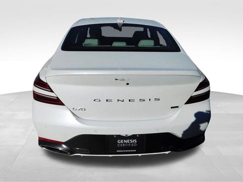 Used 2026 Genesis G70 3.3T Sport Prestige image 9