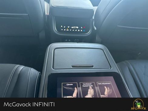 New 2026 INFINITI QX80 Autograph w/ Premium Cargo Package image 24