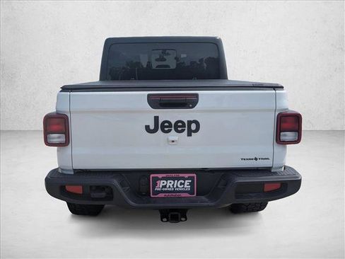 Used 2023 Jeep Gladiator Sport AWD/4WD image 6