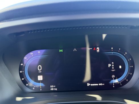 Certified 2023 Volvo XC40 B4 Core w/ Climate Package image 31