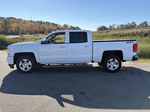 Used 2018 Chevrolet Silverado 1500 LT w/ All Star Edition image 2